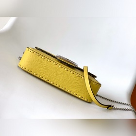 Сумка BAGUETTE малого размера из теляч