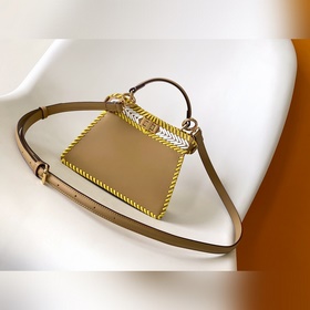 Fend Iconic Peekaboo ISeeU Mini из имп