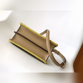 Fend Iconic Peekaboo ISeeU Mini из имп