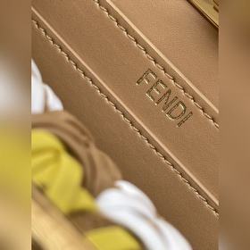 Fend Iconic Peekaboo ISeeU Mini из имп