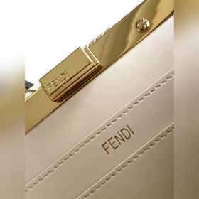 Fend Iconic Peekaboo ISeeU — из импорт