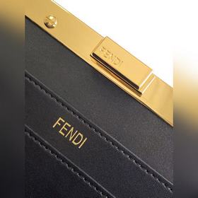 Fend Iconic Peekaboo ISeeU — из импорт
