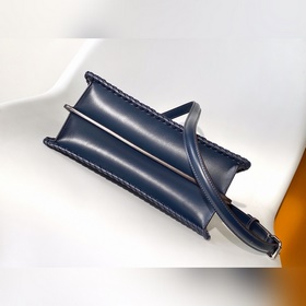 Fend Iconic Peekaboo ISeeU из импортно