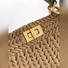 Fend Iconic Peekaboo ISeeU Mini — из и