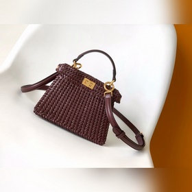 Fend Iconic Peekaboo ISeeU Mini — из и
