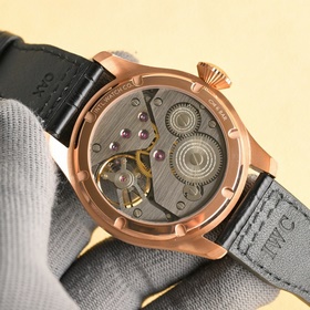 Часы из серии «Маленький принц» от IWC