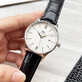 [Новинка] ： IWC, модель  с тремя с