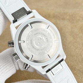 IWC Factory представила полностью обно