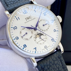 Модель IWC «Португалия» с многофункцио