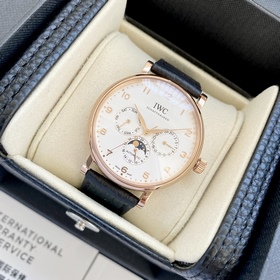 Модель IWC «Португалия» с многофункцио
