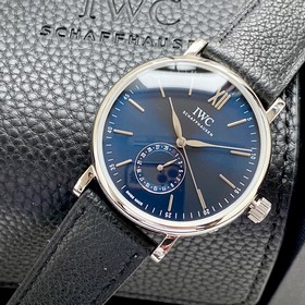 Компания IWC впервые представила модел