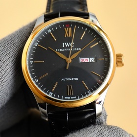 [Новинка] ： IWC, модель  с тремя с