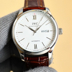 [Новинка] ： IWC, модель  с тремя с