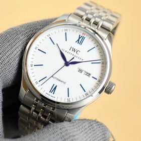 [Новинка] ： IWC, трехстрелочный дизай