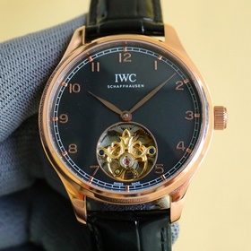 Новая модель IWC с двумя стрелками — о