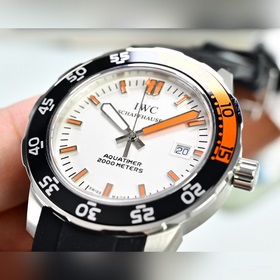 Серия IWC «Океанские часы »： тип меха