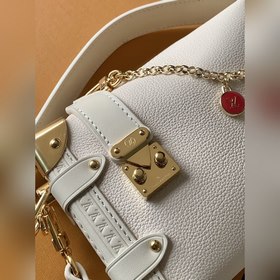 Оригинальные изделия высшего качества,
