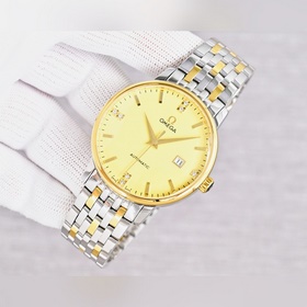 Omega — лаконичные механические часы с