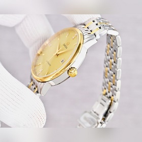Omega — лаконичные механические часы с