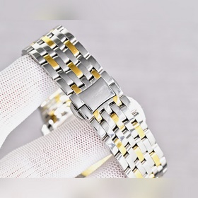 Omega： лаконичные механические часы с 