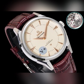 V Factory： акция «Подарок за покупку» 