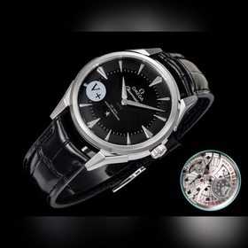 V Factory： акция «Подарок за покупку»