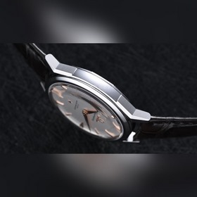 Поступила новая партия： OMEGA Conste