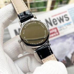 Omega — женские часы с импортным кварц