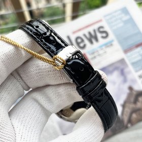 Omega — женские часы с импортным кварц