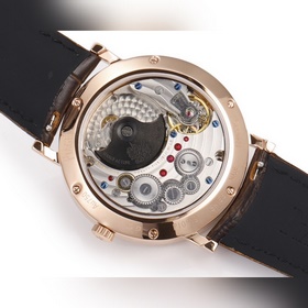 Новая модель часовой марки Piaget из с