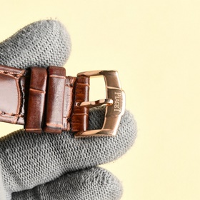Plaget Count s Fine Jewels — часы высо