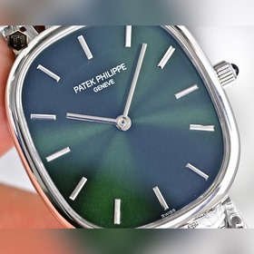 PATEK PHILIPPE 5738 , толщина 6,2 мм