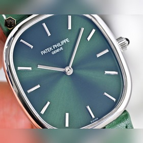 PATEK PHILIPPE 5738 , толщина 6,2 мм