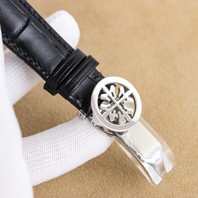 Вышла новая серия часов Patek Philippe