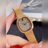(Женская модель) Антикварные часы для женщин из серии Royal Oak от Audemars Pigu