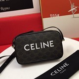Сумка для фотоаппарата CELINE, отправлена. Тканевая подкладка, переносная через 