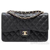 Классическая модель Chanel из серии Jumbo с золотой цепочкой и кожей с текстурой