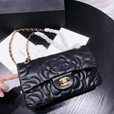 2023chanel Маленькая чайная роза 1112 из овечьей кожи, средний размер 25/15/7, н