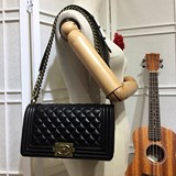 2023chanel 25 см, бронзовая застежка. Артикул 67086, кожа ягненка, новейшая моде