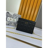 Dior [Вау] [Вау] Новая модная сумка Dior с цепочкой, изящная и компактная, с ори