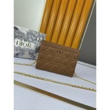 Dior [Вау] [Вау] Новая модная сумка Dior с цепочкой, изящная и компактная, с ори