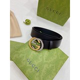Оригинальный кожаный ремень Gucci черного цвета с двойной пряжкой с перекрещиваю