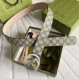 Специальный прилавок GUCCI. Популярные товары в продаже. Благодарим клиентов за 