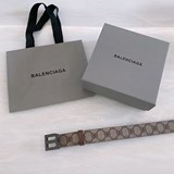 Balenciaga и BB.gucci совместно выпустили пояс с классическим узором. Пряжка изг
