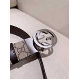 Gucci [Приятный] [Приятный] Gucci — основанная в 1921 году во Флоренции, являетс