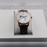 (Мужские) Бренд? Longines. Элегантный и стильный, популярный и доступный по цене