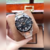 (Мужские часы) Longines Conquest Diver. Доступны в различных цветах.