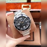 (Мужские часы) Longines Conquest Diver. Доступны в различных цветах.