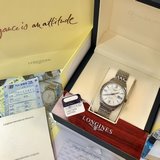 (Мужской) Новая модель в нескольких цветах. Longines продолжает традиции лаконич