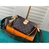 M44813 зеленый/M44840 розовый/M44823. Сумка Multi Pochette Accessories.